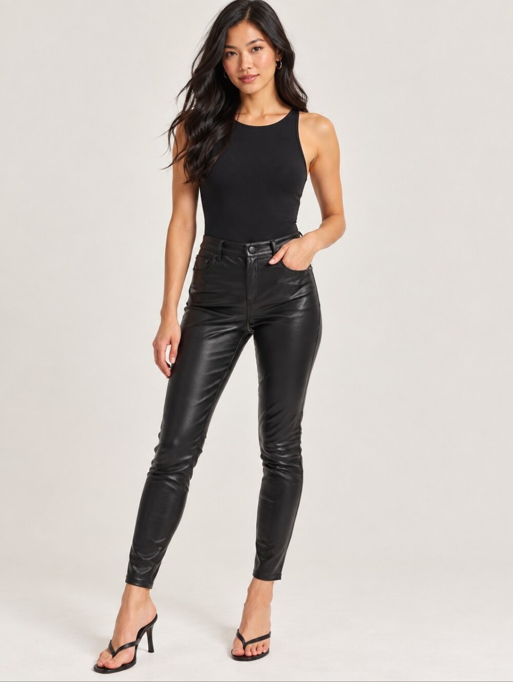 ❤️NWOT! COMMANDO VEGAN LEATHER HIGH RISE SKINNY ANKLE PANTS, SMALL